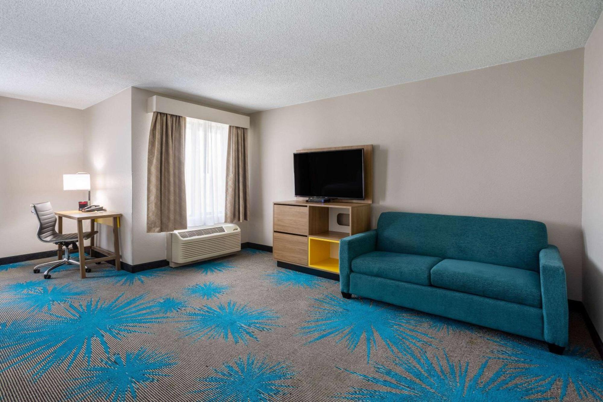 Days Inn & Suites By Wyndham Denver International Airport Luaran gambar