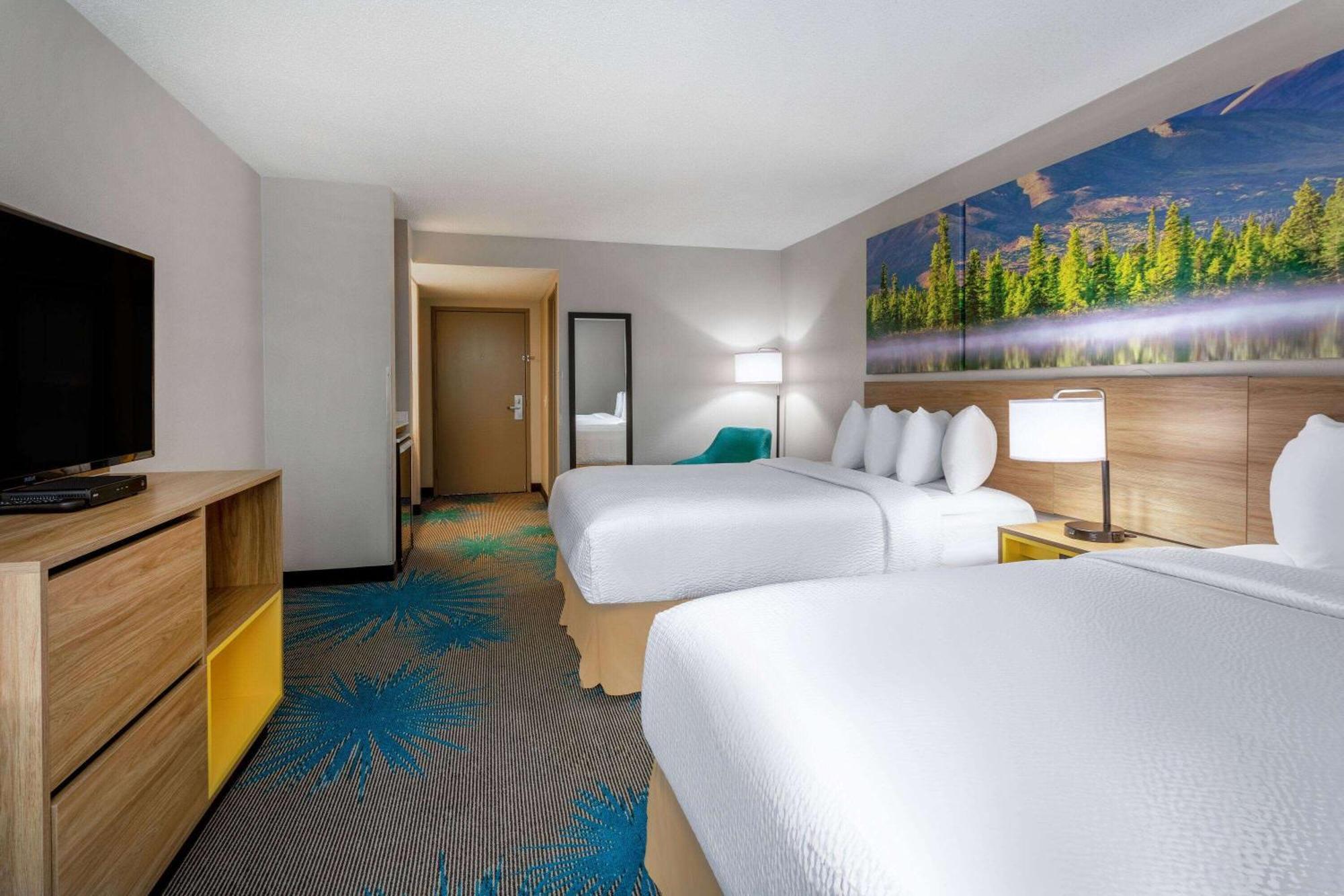 Days Inn & Suites By Wyndham Denver International Airport Luaran gambar