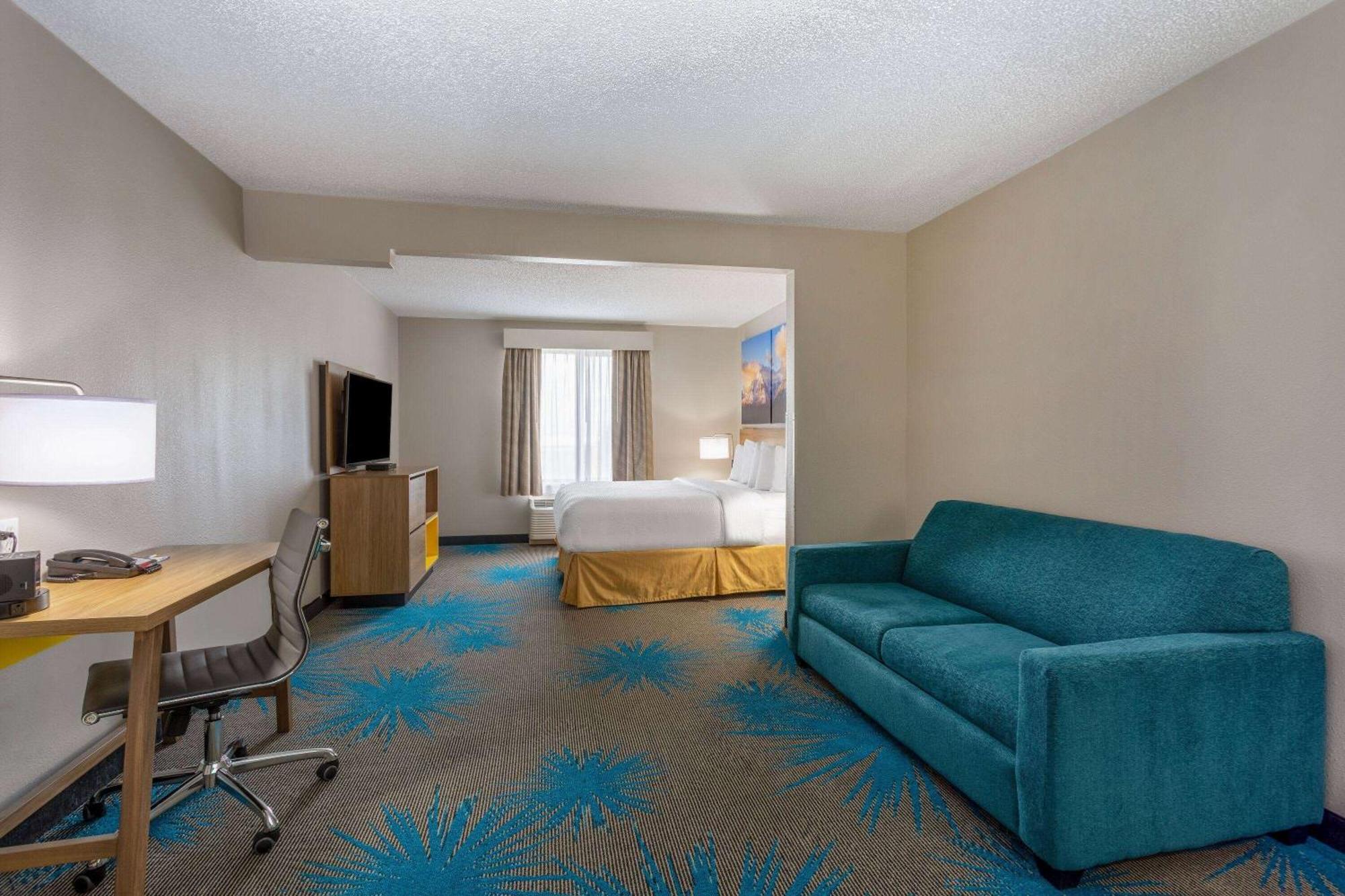Days Inn & Suites By Wyndham Denver International Airport Luaran gambar