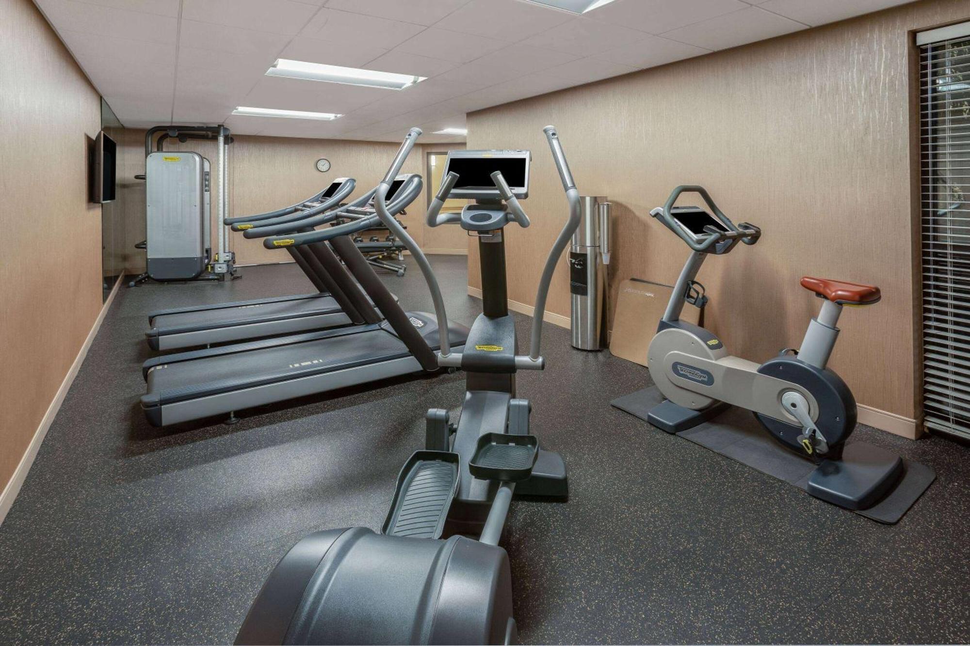Days Inn & Suites By Wyndham Denver International Airport Luaran gambar