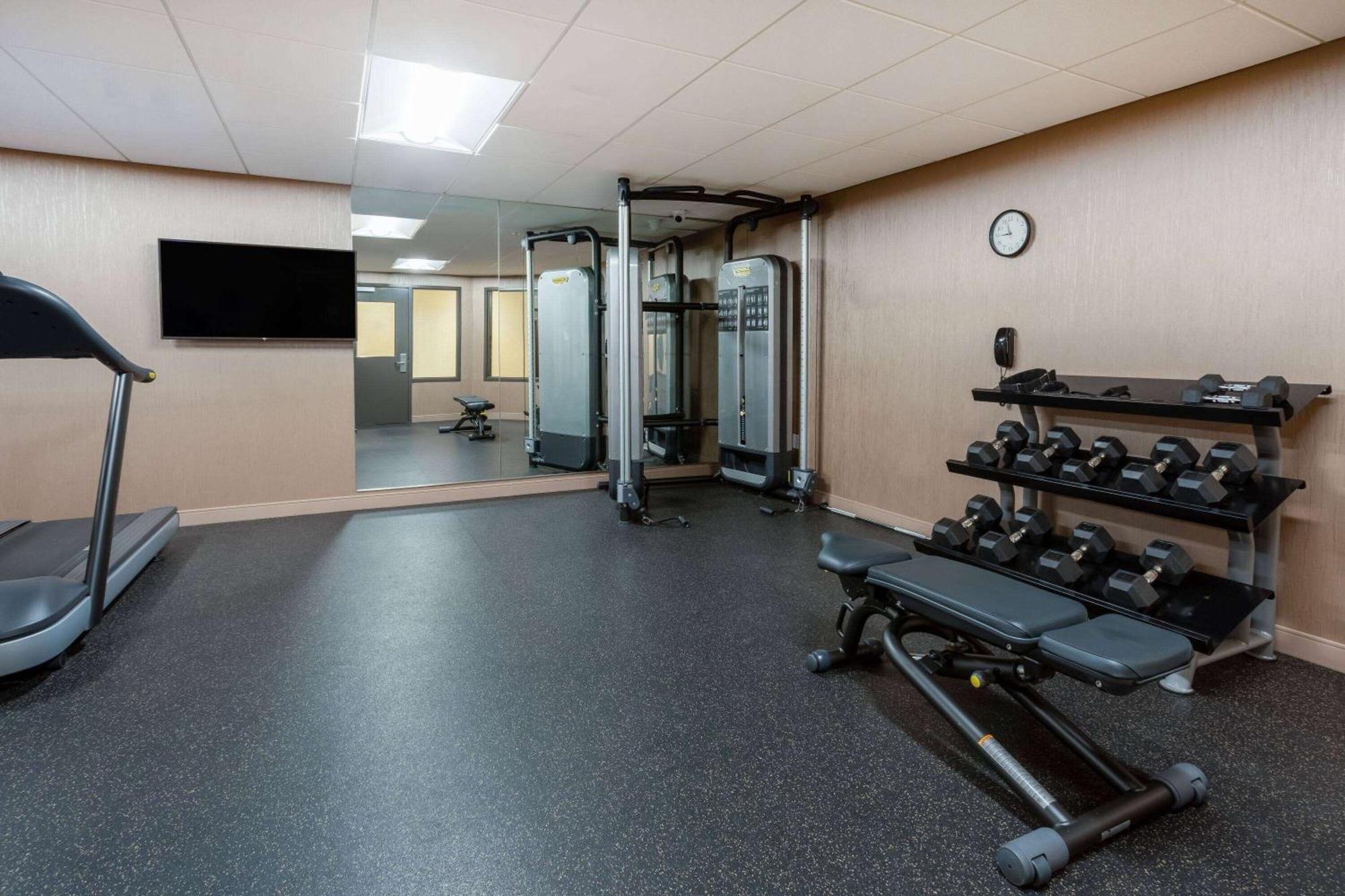 Days Inn & Suites By Wyndham Denver International Airport Luaran gambar
