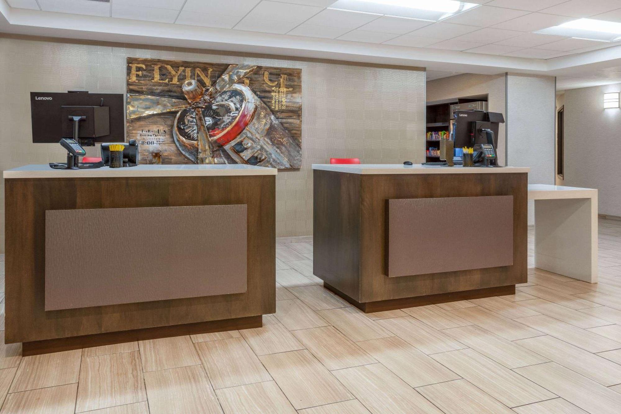 Days Inn & Suites By Wyndham Denver International Airport Luaran gambar