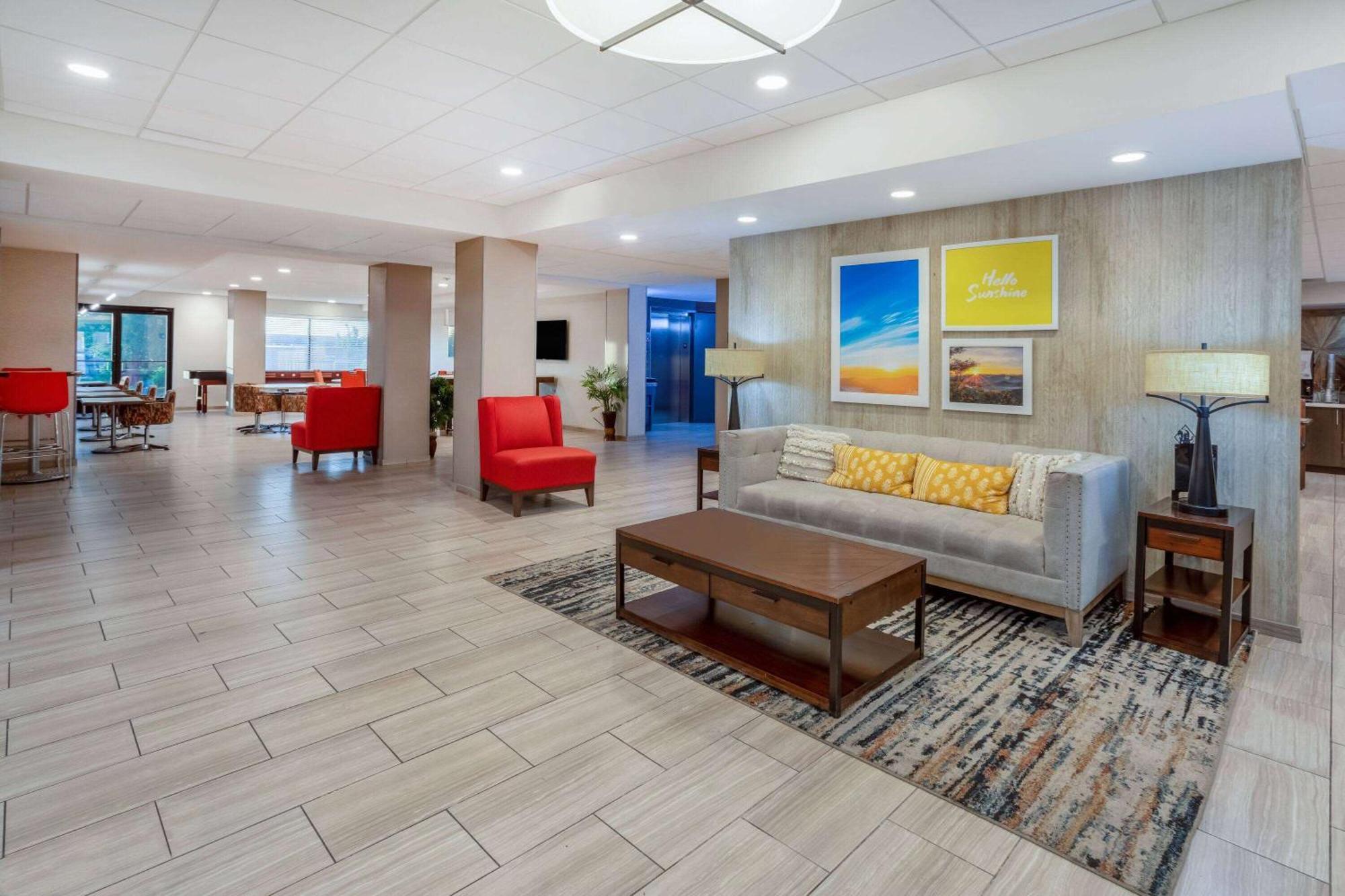 Days Inn & Suites By Wyndham Denver International Airport Luaran gambar