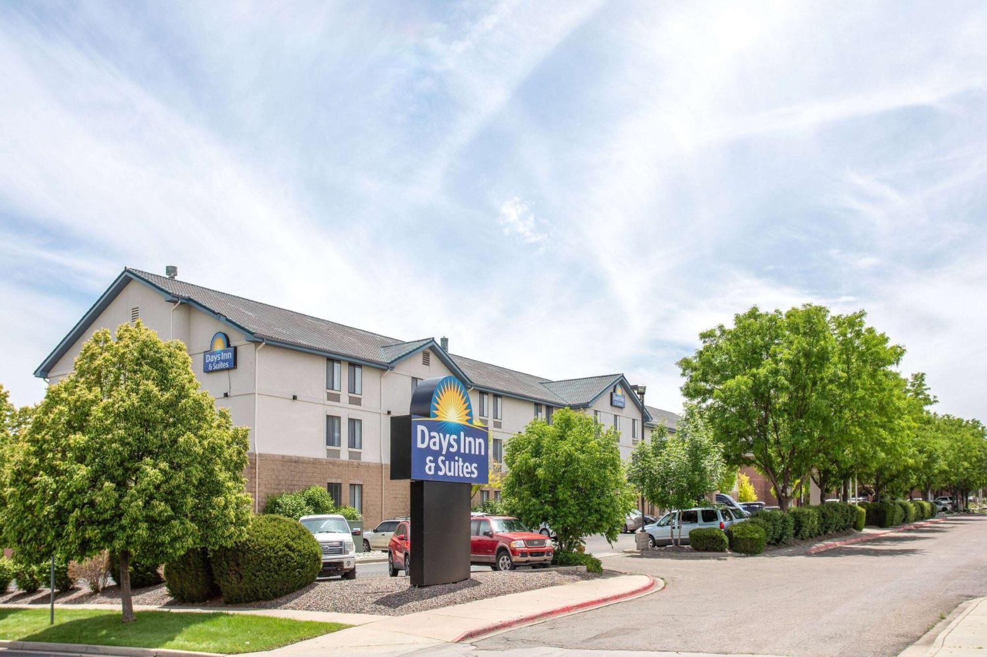 Days Inn & Suites By Wyndham Denver International Airport Luaran gambar