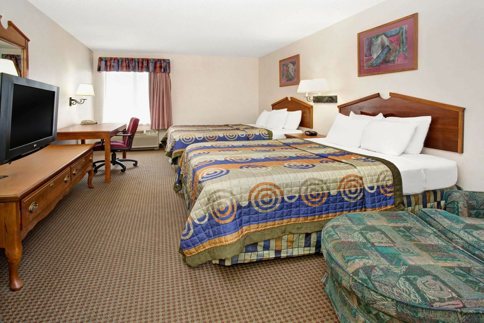 Days Inn & Suites By Wyndham Denver International Airport Luaran gambar